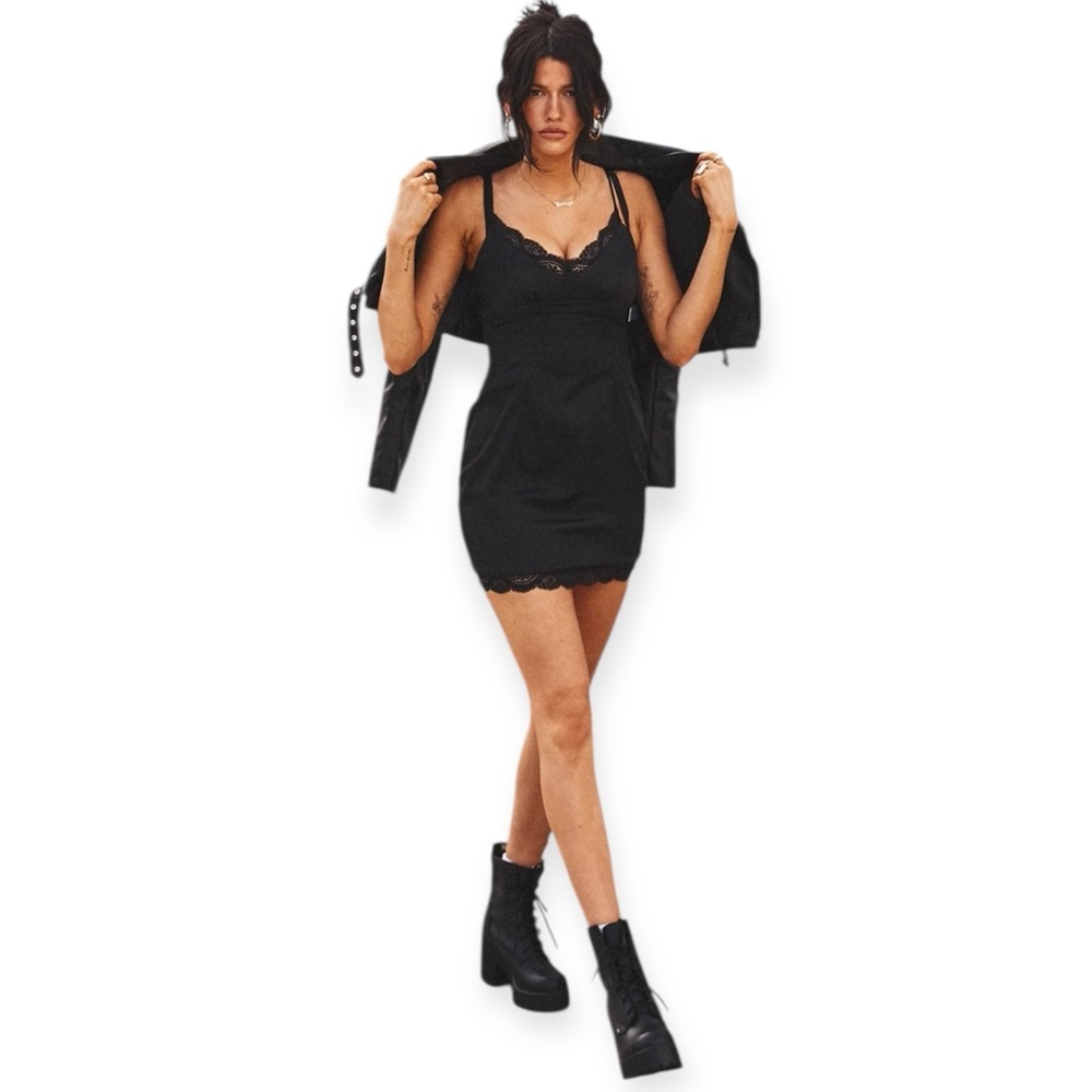 Princess Polly Maple Mae Mini Black Dress‎